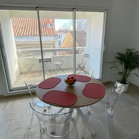 Apartment Splendide T3 Standing Avec Parking Prive